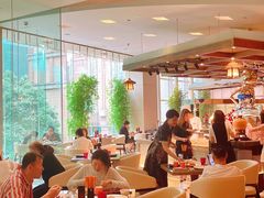 -怡咖啡海鲜自助餐厅(浦东香格里拉店)
