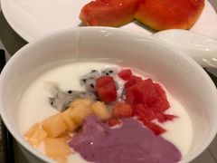 -海口绿发希尔顿酒店-田园汇自助餐·三文鱼·海鲜