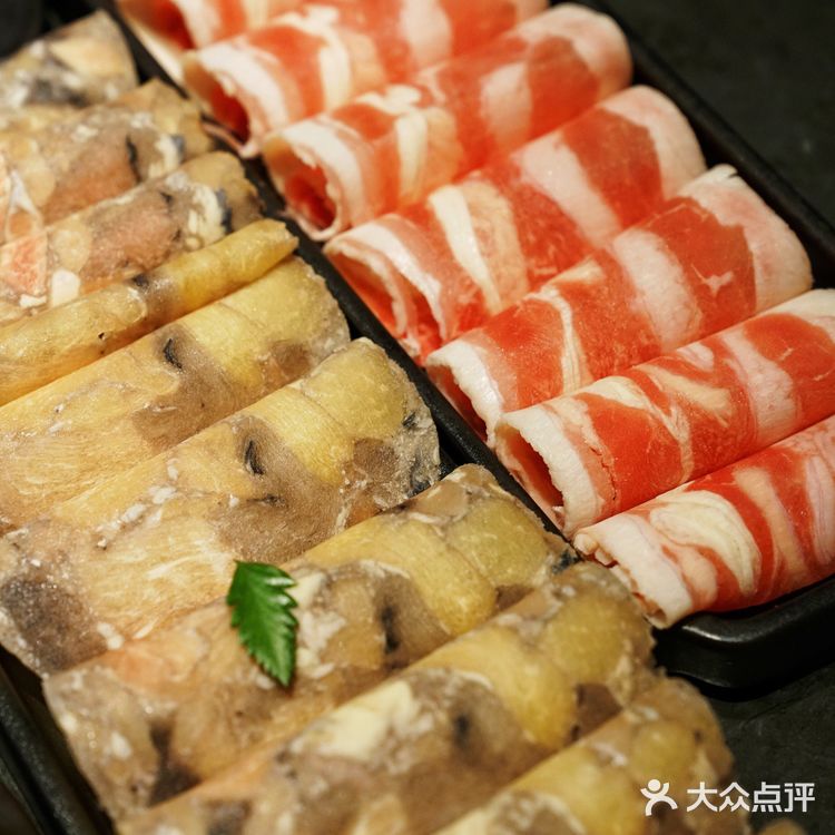 不愧CCTV推荐‼️排队排排排终于吃到的火锅