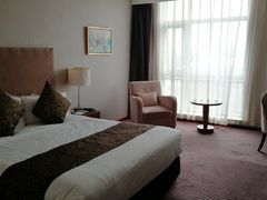 -上海如意智慧酒店(上海科学院店)