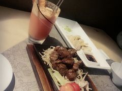 -穹六人间 people 6(岳阳路店)