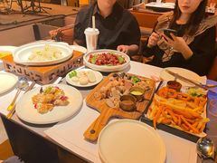-洛缦音乐餐厅(工业展览馆万象城店)