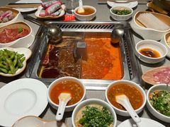 -海底捞火锅(宝龙广场夜宵主题店)