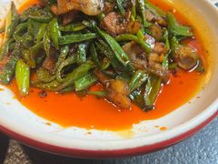 -万重锦·人文川菜馆(骡马市店)