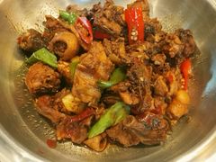 青阳炒公鸡-三道菜(明堂公园店)