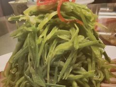 -民族手抓羊肉馆·滩羊手抓·烤全羊