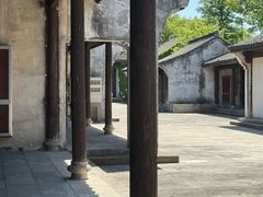 -鲁镇