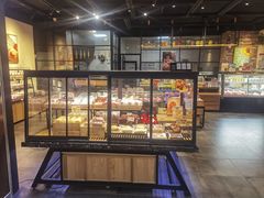 -皇冠幸福里动物奶油生日蛋糕(万达店)