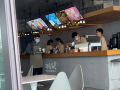 -悬崖咖啡厅