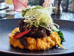 慢炖猪颈肉-哈蒙德餐厅