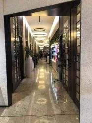 -AKOZO Beauty Salon
