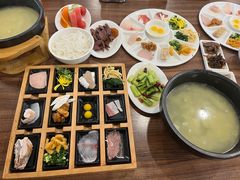 -维笙望湖·天膳源蒙自过桥米线