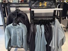 -UNDER ARMOUR(新燕莎奥莱店)