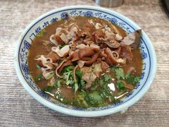 卤煮火烧-门框胡同百年卤煮(新街口店)