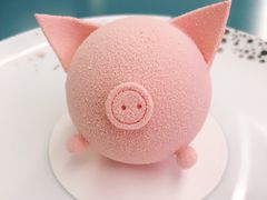 幸福小猪（香草草莓蛋糕）-美丽心情(奥体店)