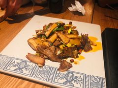 杏鲍菇炒牛肉-云海肴云南菜(正大广场店)