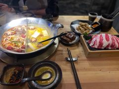 红颜花胶鸡锅-湊湊火锅·茶憩(杭州湖滨银泰in77店)