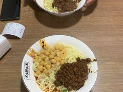 -花市豌杂面(民生路店)