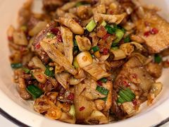 -彭耕记猪油炒小菜(吉联mall店)