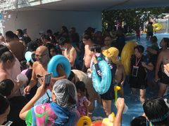 -欢乐水魔方水世界