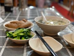 耳光猪手-潘国仙耳光馄饨(黄家阙路店)