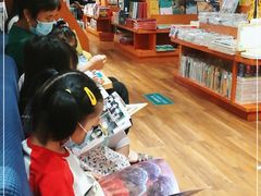 -西西弗书店&矢量咖啡(来福士广场店)