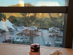 -勐巴拉云顶餐厅