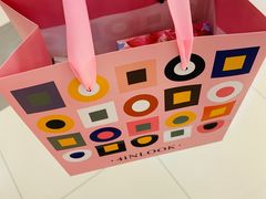 -4iNLOOK美瞳店(中山公园龙之梦店)