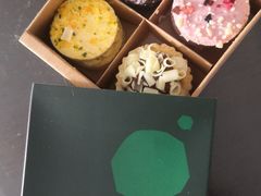 -星巴克臻选(郑州中原万达店)