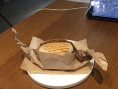 白烧鸡腿-山下C5cafe(惠通时代广场店)
