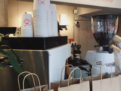 -happy coffee roastery