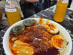 -何老二卤汁凉粉