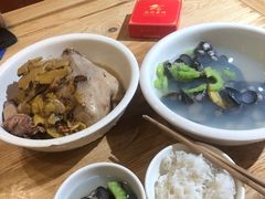 -忠记姜母鸭