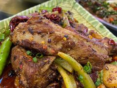 乡村特色排骨-聚八方土菜馆(余松路店)