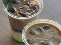 -抱抱地球咖啡馆(国家海洋博物馆店)