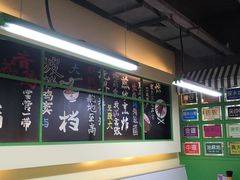 -莅香岛港式餐厅(滨江道店)