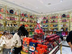 零售区-VENCHI 闻绮(北京国贸商城店)