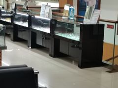 -亨得利眼镜(中山路一店)