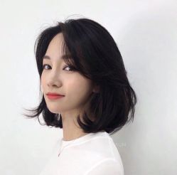 -时尚殿堂明星门店