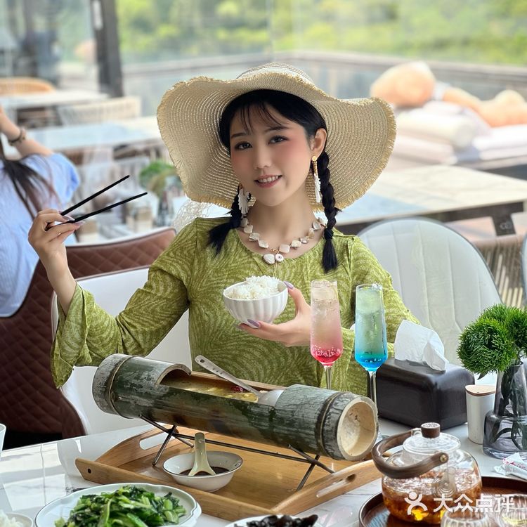 阳朔270°无敌江景空中景观餐厅！云端绝美