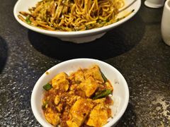 -万重锦·人文川菜馆(骡马市店)