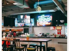 大堂-JINNS锦时 steak&pizza(浸信会礼拜堂旧址店)