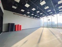 -Z&B Fitness Studio·Gym(前滩L+PLAZA店)