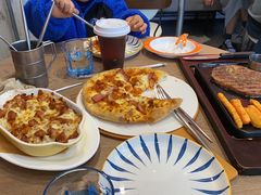 -必胜客(上海华谊新所店)