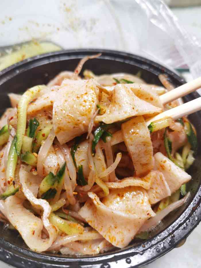 擀筷来·徐州擀面皮(龙湖金街店)-"除了太鲜了,我感觉我找不出其他