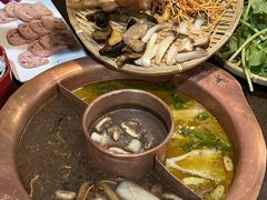 -滇釜火锅·能喝汤的火锅(车公庄店)