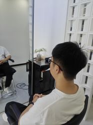 -V7 HAIR SALON
