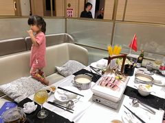 -红鼎豆捞·非遗鲍皇汤火锅(宝丰路店)