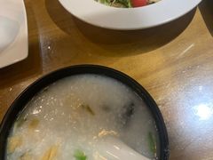 -粤色·老广州茶餐厅(河南商会大厦店)