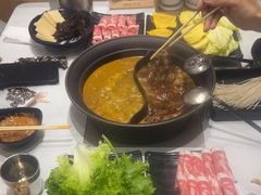 -呷哺呷哺(融创茂店)